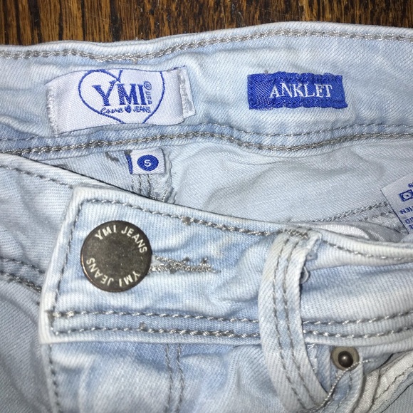 Sold - Picture 2 of 3